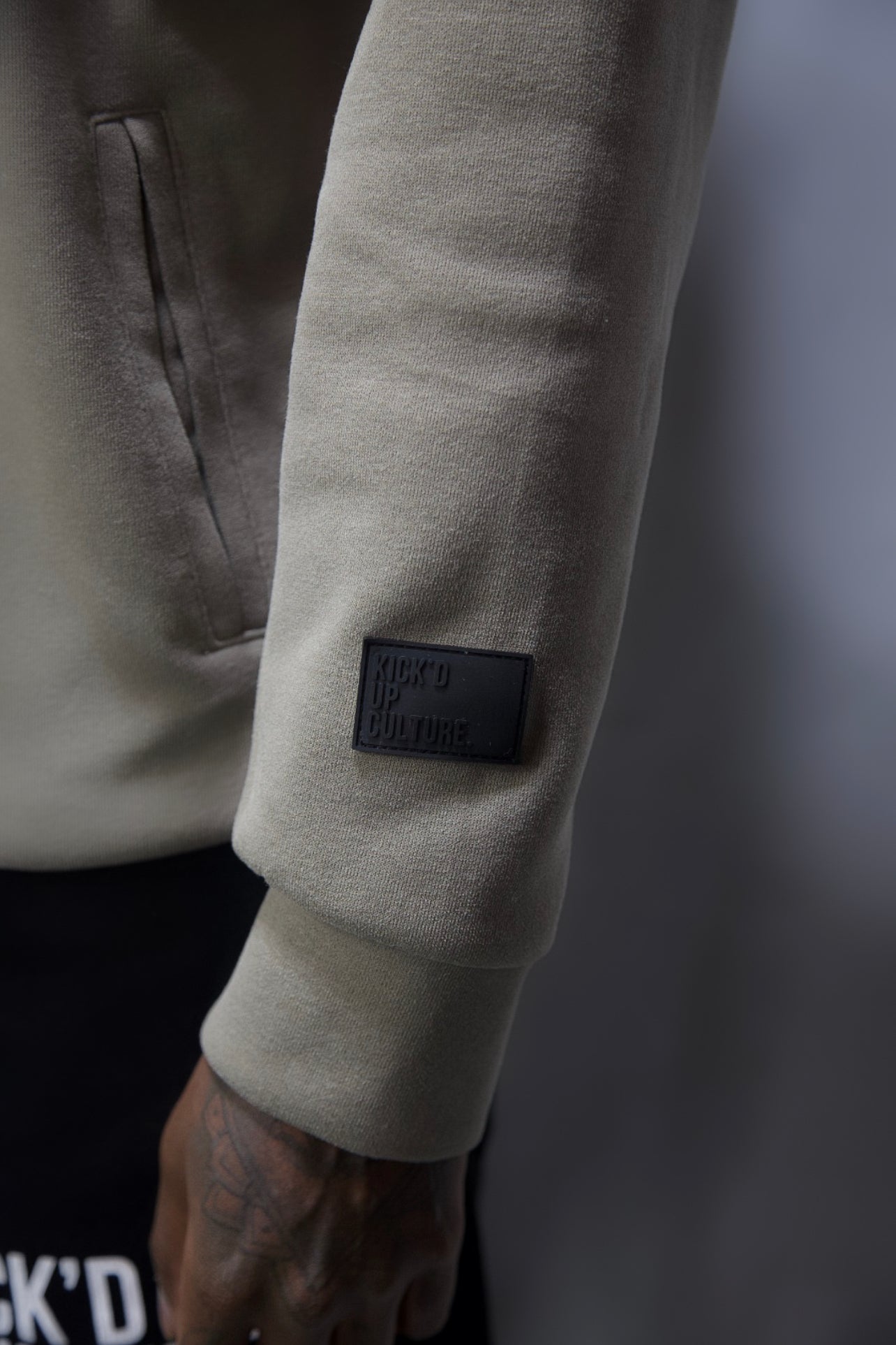 Reflective Quarter Zip - Stone